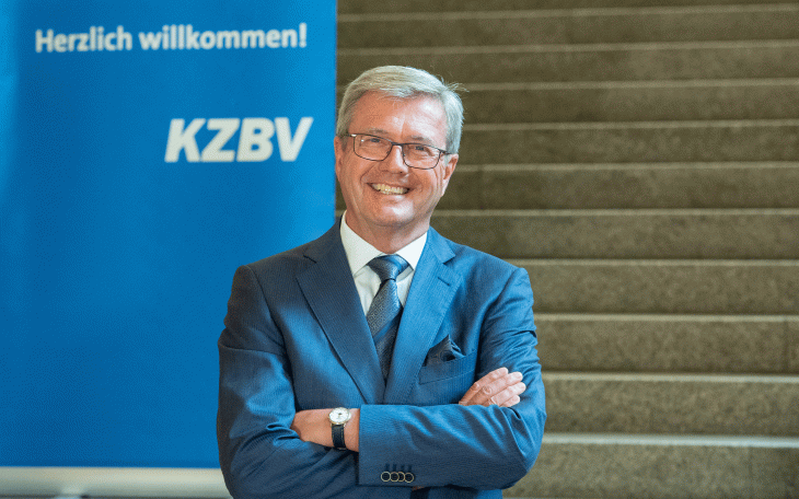 Portrait von Dr. Wolfgang Eßer, Vorsitzender des Vorstands der KZBV