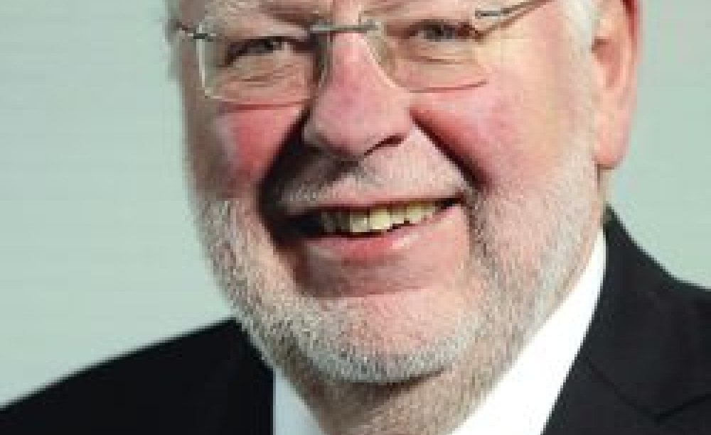 Sanitätsrat Dr. Helmut Stein Sanitätsrat Dr. Helmut Stein