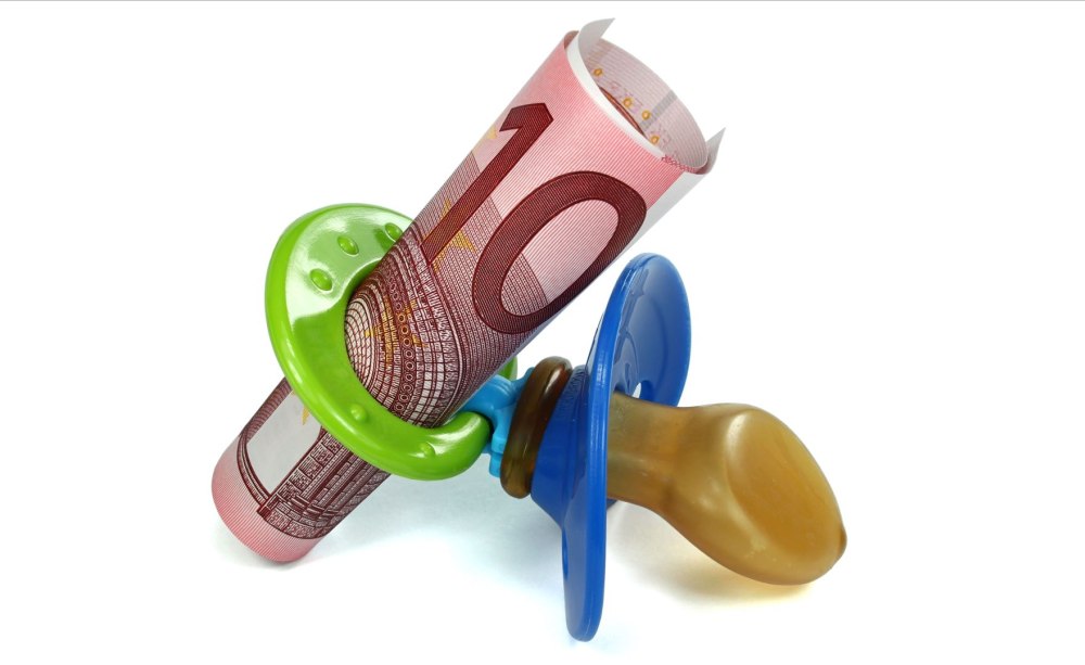 Mutterschaftsleistungen nach dem Mutterschutzgesetz haben Vorrang vor dem Kurzarbeitergeld. Mutterschaftsleistungen nach dem Mutterschutzgesetz haben Vorrang vor dem Kurzarbeitergeld.