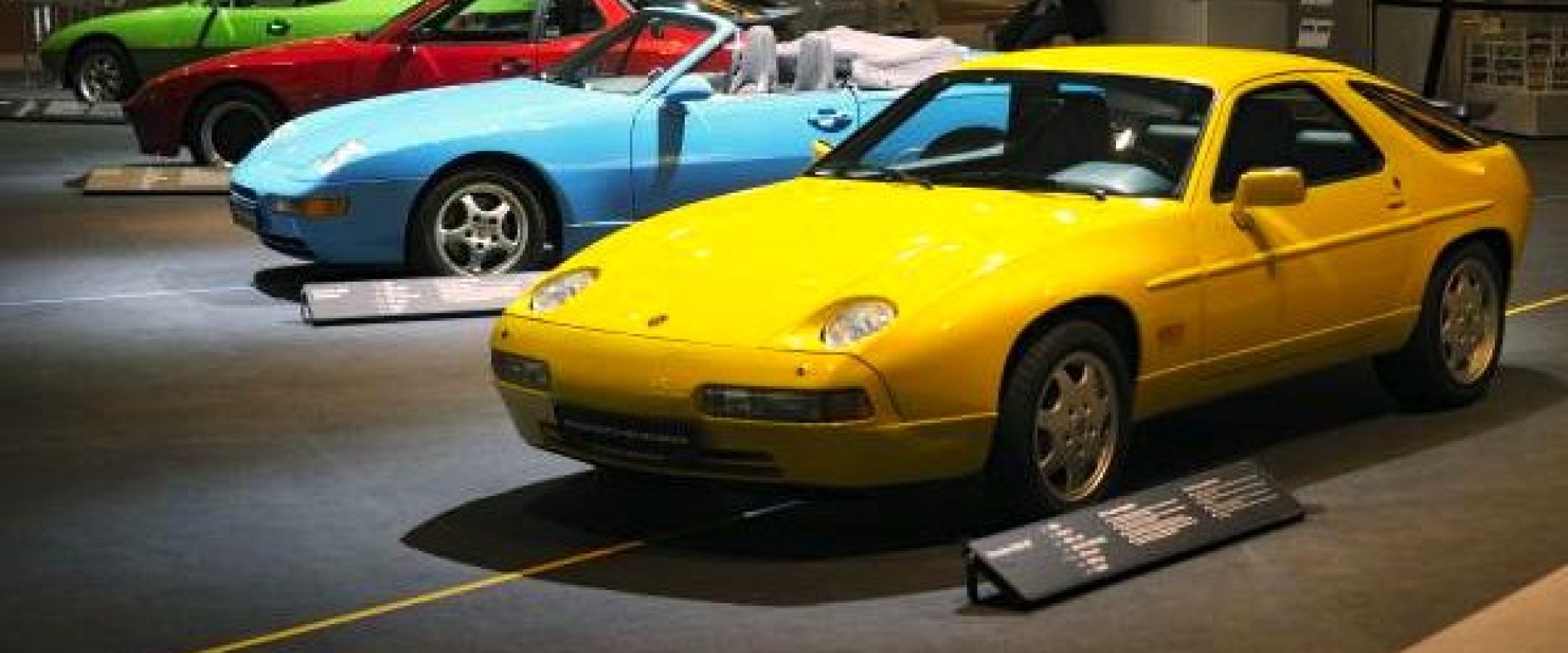 Oldtimer auf der Retro Classics in Stuttgart: Die Fahrzeuge sind mehrheitlich in einem guten Zustand. © RETRO Messen GmbH Oldtimer
